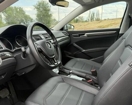 Сірий Фольксваген Пассат, об'ємом двигуна 1.8 л та пробігом 52 тис. км за 16950 $, фото 2 на Automoto.ua