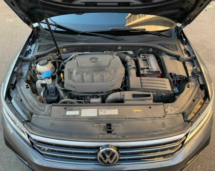 Серый Фольксваген Пассат, объемом двигателя 2 л и пробегом 155 тыс. км за 15500 $, фото 23 на Automoto.ua