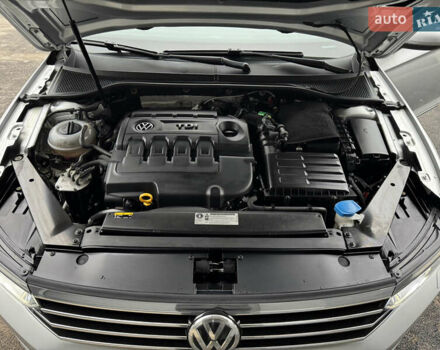 Серый Фольксваген Пассат, объемом двигателя 1.97 л и пробегом 225 тыс. км за 18750 $, фото 58 на Automoto.ua