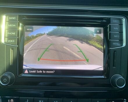 Серый Фольксваген Пассат, объемом двигателя 1.8 л и пробегом 229 тыс. км за 14999 $, фото 13 на Automoto.ua