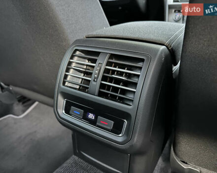 Сірий Фольксваген Пассат, об'ємом двигуна 2 л та пробігом 97 тис. км за 18900 $, фото 17 на Automoto.ua