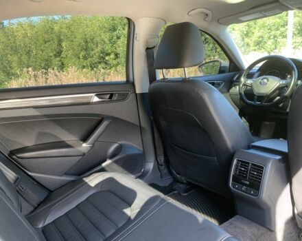 Серый Фольксваген Пассат, объемом двигателя 1.8 л и пробегом 229 тыс. км за 14999 $, фото 14 на Automoto.ua