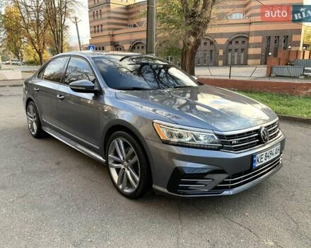 Сірий Фольксваген Пассат, об'ємом двигуна 2 л та пробігом 155 тис. км за 15500 $, фото 17 на Automoto.ua