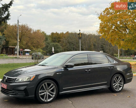 Серый Фольксваген Пассат, объемом двигателя 1.8 л и пробегом 189 тыс. км за 11800 $, фото 15 на Automoto.ua
