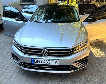 Сірий Фольксваген Пассат, об'ємом двигуна 1.8 л та пробігом 137 тис. км за 15200 $, фото 3 на Automoto.ua