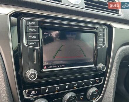 Серый Фольксваген Пассат, объемом двигателя 1.8 л и пробегом 219 тыс. км за 11500 $, фото 39 на Automoto.ua