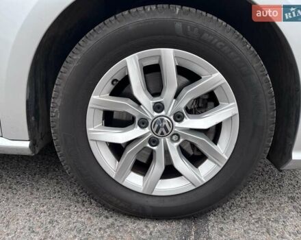 Серый Фольксваген Пассат, объемом двигателя 1.8 л и пробегом 176 тыс. км за 12800 $, фото 14 на Automoto.ua