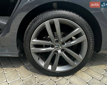 Серый Фольксваген Пассат, объемом двигателя 1.8 л и пробегом 137 тыс. км за 15000 $, фото 6 на Automoto.ua