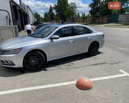 Серый Фольксваген Пассат, объемом двигателя 1.8 л и пробегом 116 тыс. км за 14600 $, фото 3 на Automoto.ua