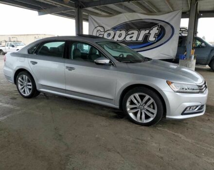 Сірий Фольксваген Пассат, об'ємом двигуна 1.8 л та пробігом 42 тис. км за 1900 $, фото 3 на Automoto.ua