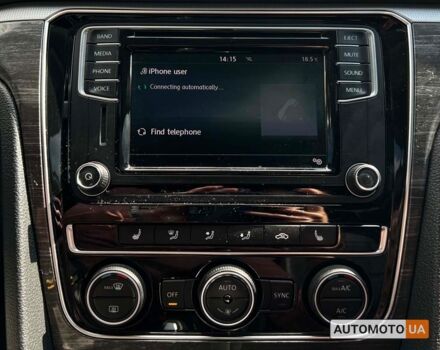 Серый Фольксваген Пассат, объемом двигателя 1.8 л и пробегом 93 тыс. км за 16100 $, фото 14 на Automoto.ua