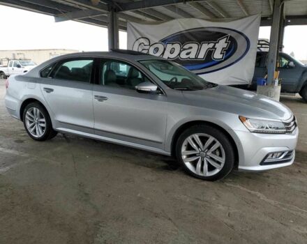 Сірий Фольксваген Пассат, об'ємом двигуна 1.8 л та пробігом 42 тис. км за 2800 $, фото 3 на Automoto.ua