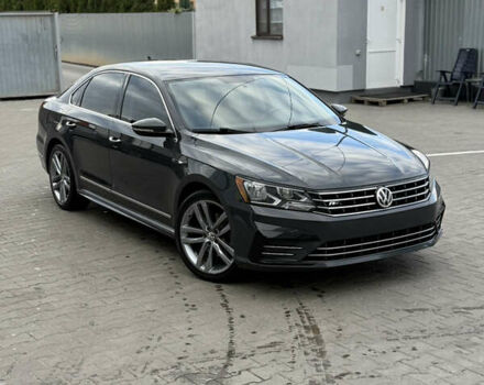 Серый Фольксваген Пассат, объемом двигателя 1.8 л и пробегом 255 тыс. км за 12500 $, фото 29 на Automoto.ua