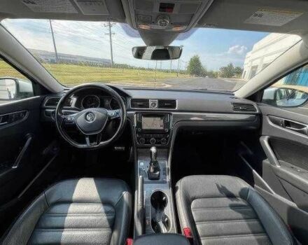 Сірий Фольксваген Пассат, об'ємом двигуна 3.6 л та пробігом 99 тис. км за 9500 $, фото 14 на Automoto.ua