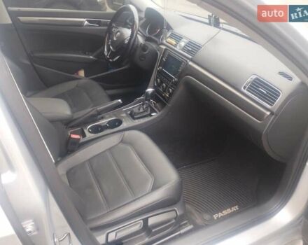 Серый Фольксваген Пассат, объемом двигателя 1.8 л и пробегом 210 тыс. км за 16000 $, фото 9 на Automoto.ua