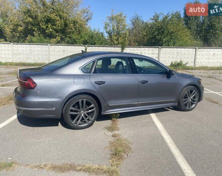 Серый Фольксваген Пассат, объемом двигателя 0 л и пробегом 230 тыс. км за 11900 $, фото 8 на Automoto.ua