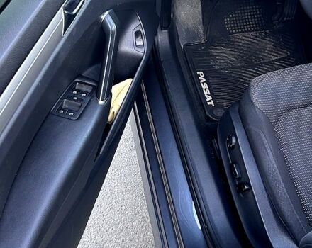 Сірий Фольксваген Пассат, об'ємом двигуна 2 л та пробігом 174 тис. км за 10900 $, фото 1 на Automoto.ua