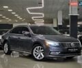 Сірий Фольксваген Пассат, об'ємом двигуна 2 л та пробігом 195 тис. км за 13699 $, фото 2 на Automoto.ua