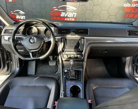 Серый Фольксваген Пассат, объемом двигателя 2 л и пробегом 180 тыс. км за 11999 $, фото 16 на Automoto.ua