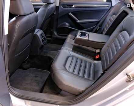 Сірий Фольксваген Пассат, об'ємом двигуна 1.8 л та пробігом 180 тис. км за 14800 $, фото 8 на Automoto.ua