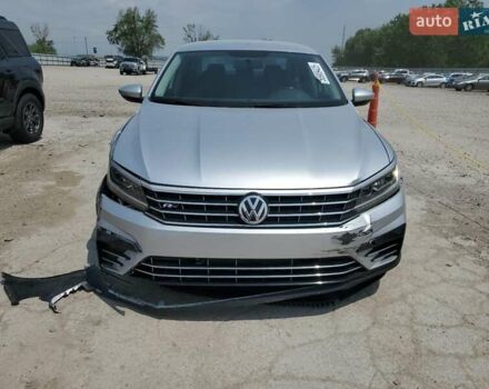 Серый Фольксваген Пассат, объемом двигателя 1.8 л и пробегом 126 тыс. км за 2800 $, фото 4 на Automoto.ua