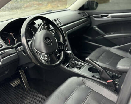 Сірий Фольксваген Пассат, об'ємом двигуна 1.8 л та пробігом 208 тис. км за 11800 $, фото 13 на Automoto.ua