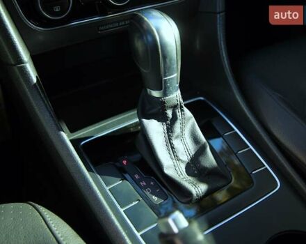 Серый Фольксваген Пассат, объемом двигателя 1.8 л и пробегом 73 тыс. км за 15500 $, фото 16 на Automoto.ua