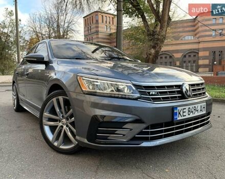 Серый Фольксваген Пассат, объемом двигателя 2 л и пробегом 155 тыс. км за 14999 $, фото 10 на Automoto.ua