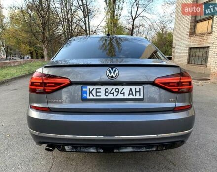 Сірий Фольксваген Пассат, об'ємом двигуна 2 л та пробігом 155 тис. км за 15500 $, фото 6 на Automoto.ua
