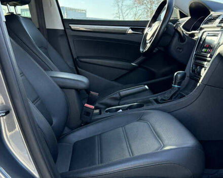 Сірий Фольксваген Пассат, об'ємом двигуна 1.8 л та пробігом 193 тис. км за 15000 $, фото 22 на Automoto.ua