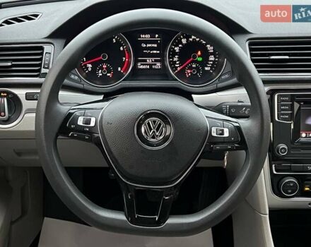 Сірий Фольксваген Пассат, об'ємом двигуна 1.8 л та пробігом 145 тис. км за 11700 $, фото 10 на Automoto.ua