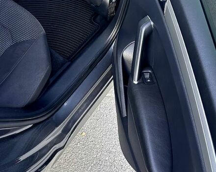 Сірий Фольксваген Пассат, об'ємом двигуна 2 л та пробігом 174 тис. км за 10900 $, фото 4 на Automoto.ua