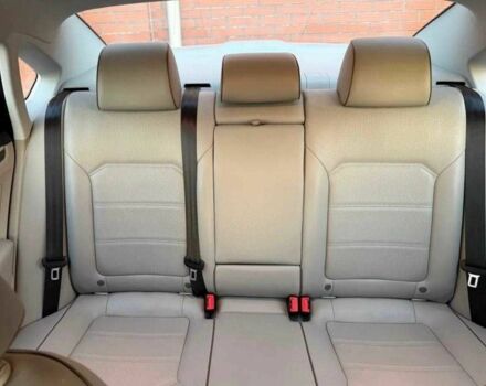 Серый Фольксваген Пассат, объемом двигателя 1.8 л и пробегом 120 тыс. км за 9200 $, фото 12 на Automoto.ua