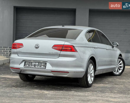 Серый Фольксваген Пассат, объемом двигателя 1.97 л и пробегом 225 тыс. км за 18750 $, фото 21 на Automoto.ua