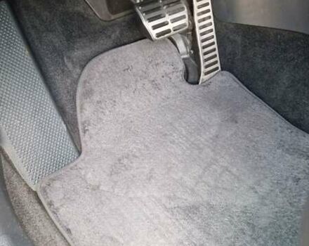 Серый Фольксваген Пассат, объемом двигателя 1.8 л и пробегом 183 тыс. км за 13700 $, фото 17 на Automoto.ua