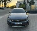 Серый Фольксваген Пассат, объемом двигателя 1.8 л и пробегом 157 тыс. км за 12100 $, фото 1 на Automoto.ua