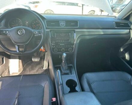 Серый Фольксваген Пассат, объемом двигателя 1.8 л и пробегом 88 тыс. км за 10700 $, фото 7 на Automoto.ua