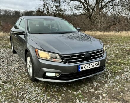 Сірий Фольксваген Пассат, об'ємом двигуна 1.8 л та пробігом 209 тис. км за 11800 $, фото 11 на Automoto.ua