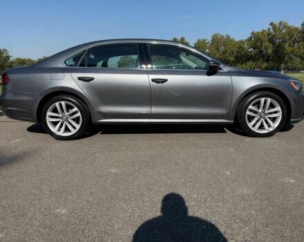 Серый Фольксваген Пассат, объемом двигателя 1.8 л и пробегом 63 тыс. км за 8900 $, фото 7 на Automoto.ua