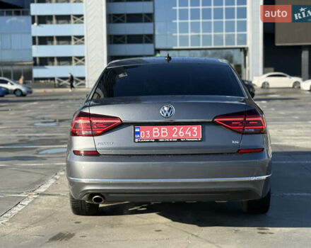 Сірий Фольксваген Пассат, об'ємом двигуна 1.8 л та пробігом 193 тис. км за 15000 $, фото 6 на Automoto.ua