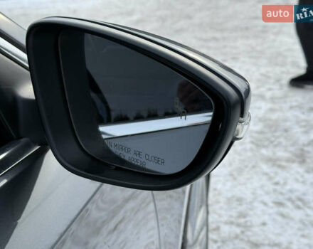 Серый Фольксваген Пассат, объемом двигателя 1.8 л и пробегом 236 тыс. км за 13200 $, фото 7 на Automoto.ua