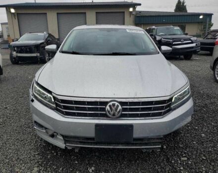 Серый Фольксваген Пассат, объемом двигателя 1.8 л и пробегом 44 тыс. км за 2500 $, фото 4 на Automoto.ua