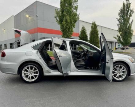 Сірий Фольксваген Пассат, об'ємом двигуна 1.8 л та пробігом 65 тис. км за 12300 $, фото 3 на Automoto.ua