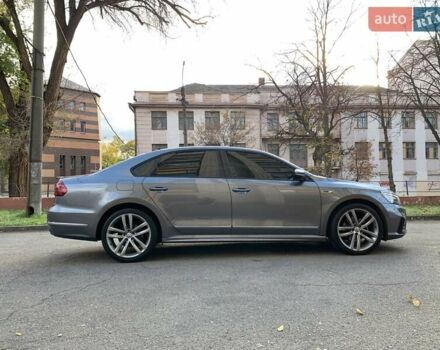 Серый Фольксваген Пассат, объемом двигателя 2 л и пробегом 155 тыс. км за 14999 $, фото 4 на Automoto.ua