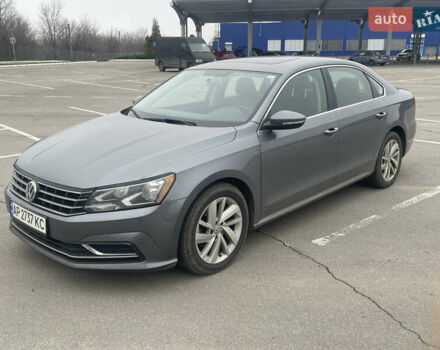 Серый Фольксваген Пассат, объемом двигателя 1.98 л и пробегом 140 тыс. км за 14800 $, фото 2 на Automoto.ua
