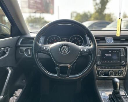 Сірий Фольксваген Пассат, об'ємом двигуна 1.8 л та пробігом 137 тис. км за 13999 $, фото 6 на Automoto.ua