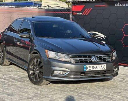 Серый Фольксваген Пассат, объемом двигателя 2 л и пробегом 180 тыс. км за 11999 $, фото 2 на Automoto.ua