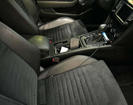 Серый Фольксваген Пассат, объемом двигателя 2 л и пробегом 174 тыс. км за 15800 $, фото 5 на Automoto.ua