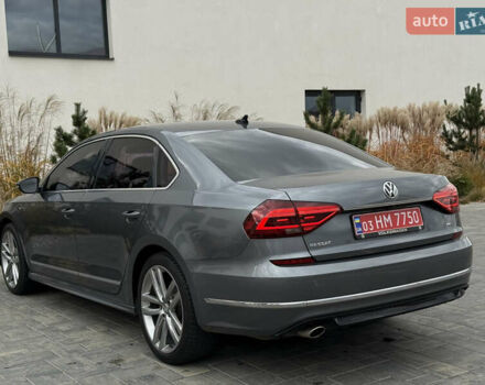 Фольксваген Пассат 2017 в Луцке на Automoto.ua Серый Фольксваген Пассат, объемом двигателя 1.8 л и пробегом 234 тыс. км за 14300 $, фото 7 на Automoto.ua
