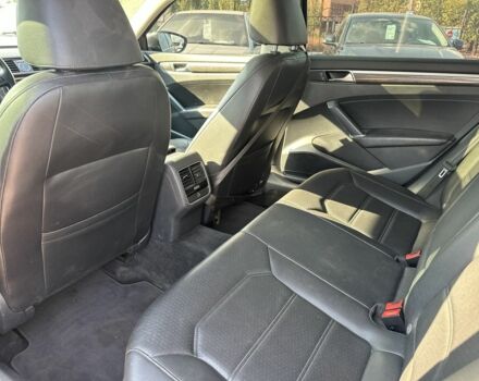 Сірий Фольксваген Пассат, об'ємом двигуна 1.8 л та пробігом 137 тис. км за 13999 $, фото 7 на Automoto.ua